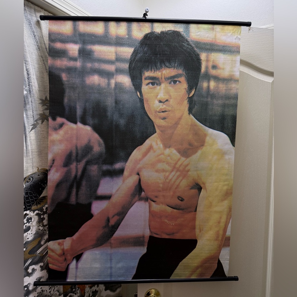 Martial Artist BRUCE LEE Rare Photo Wall Tapestry NEW